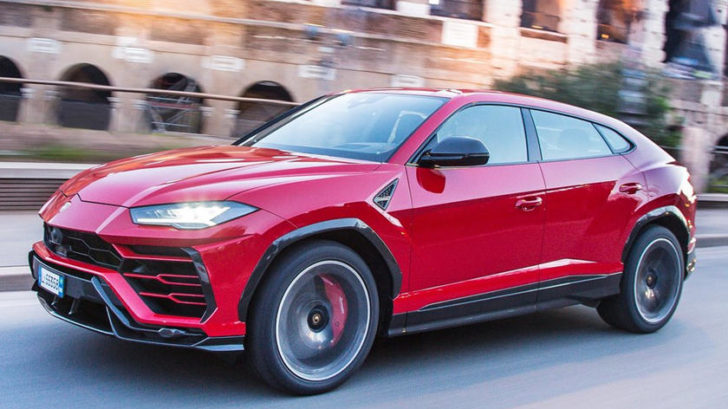 lamborghini-urus-trapi-softwarove-chybky-1-728x409.jpg