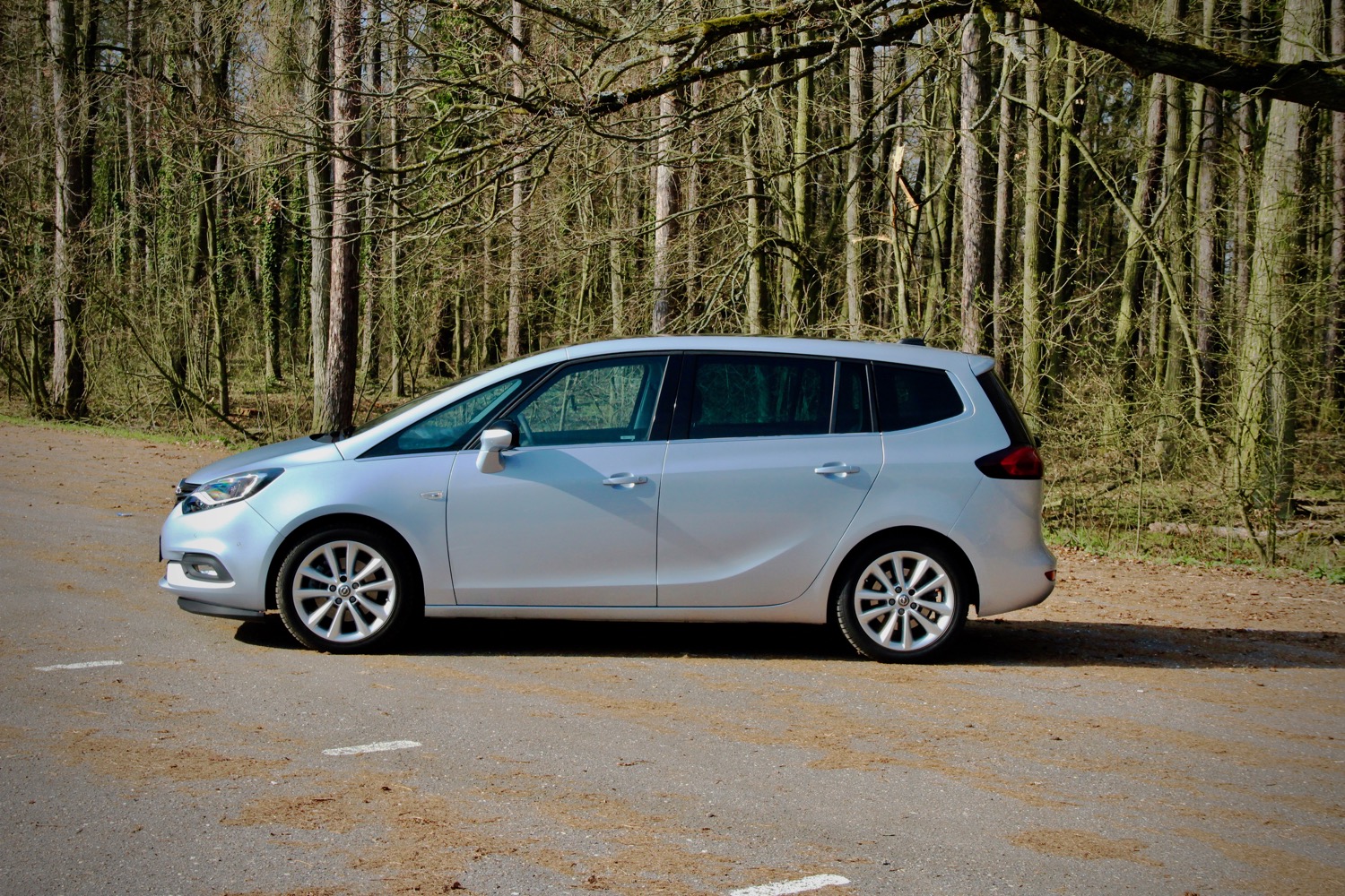 opel-zafira-plus-cdti-diesel-mpv-van-autoweb-test-panorama-4.jpg