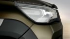 hilux_detail_front_lamp_side_14-144x81.jpg