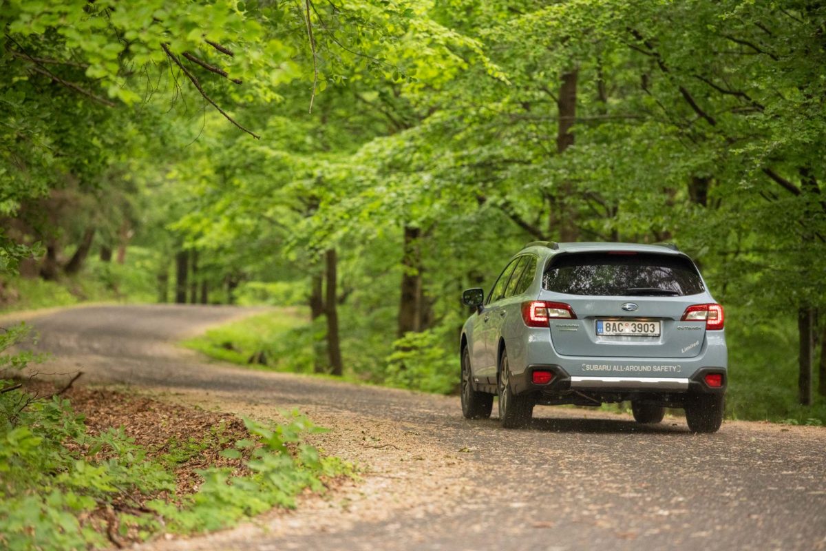 subaru-outback-4-1200x1200.jpg