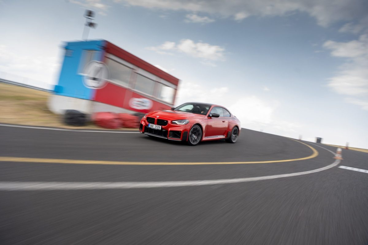 bmw-m2-4-1200x1200.jpg