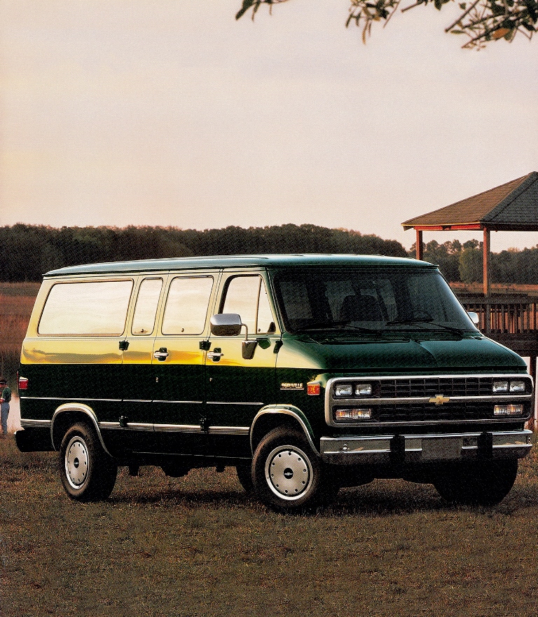 chevrolet_g-series_19.jpg