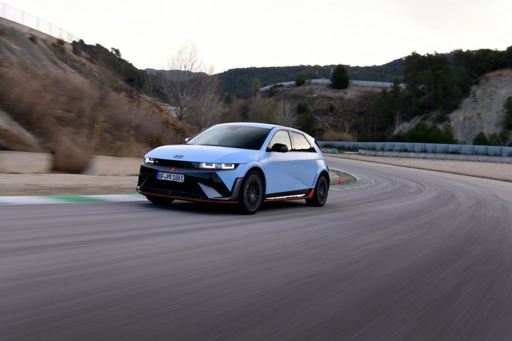 hyundai-ioniq-5-n-racetrack-0324-345_wid_1024_bfc_off.jpg