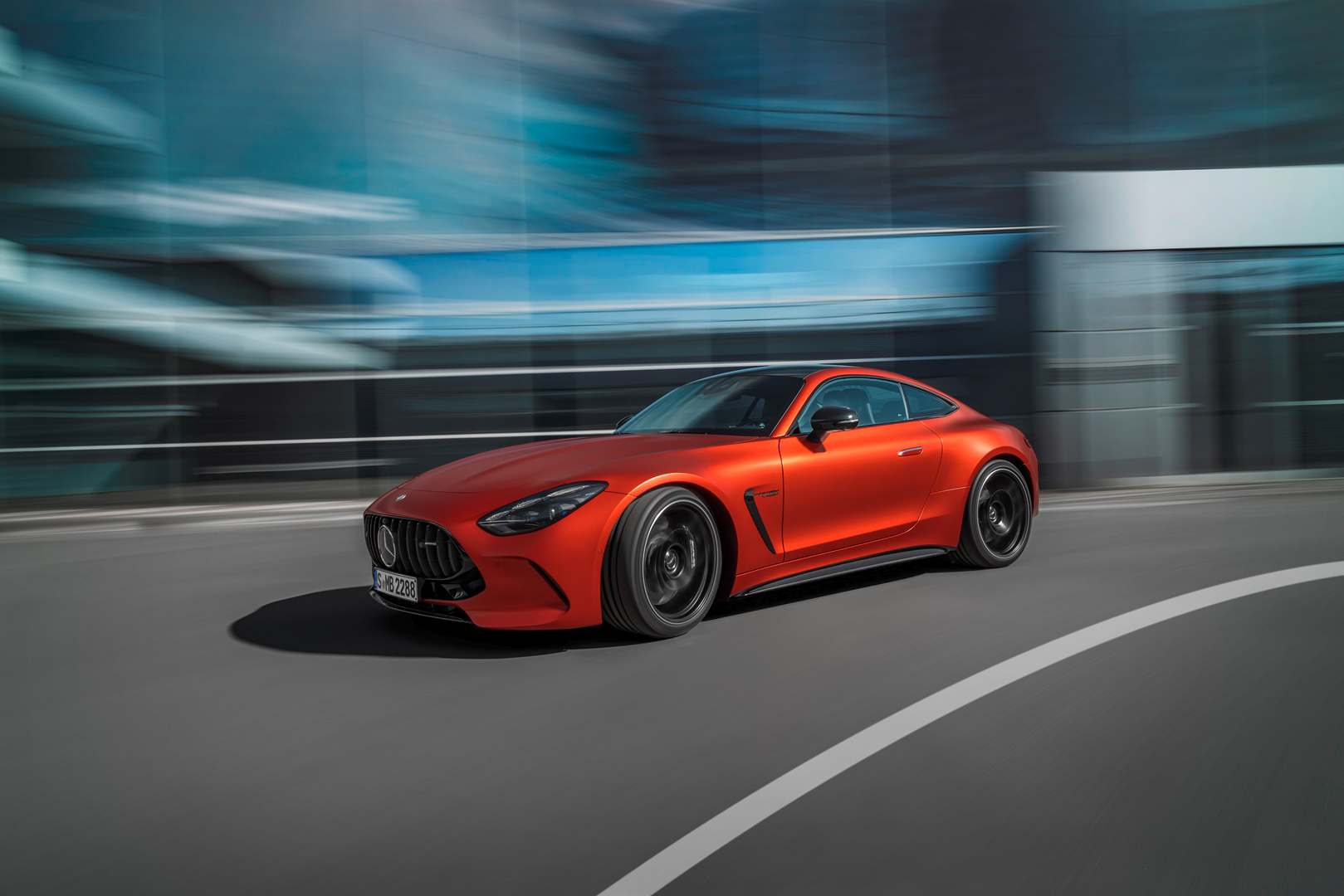 mercedes-amg_gt_63_s_e_performance_4.jpg