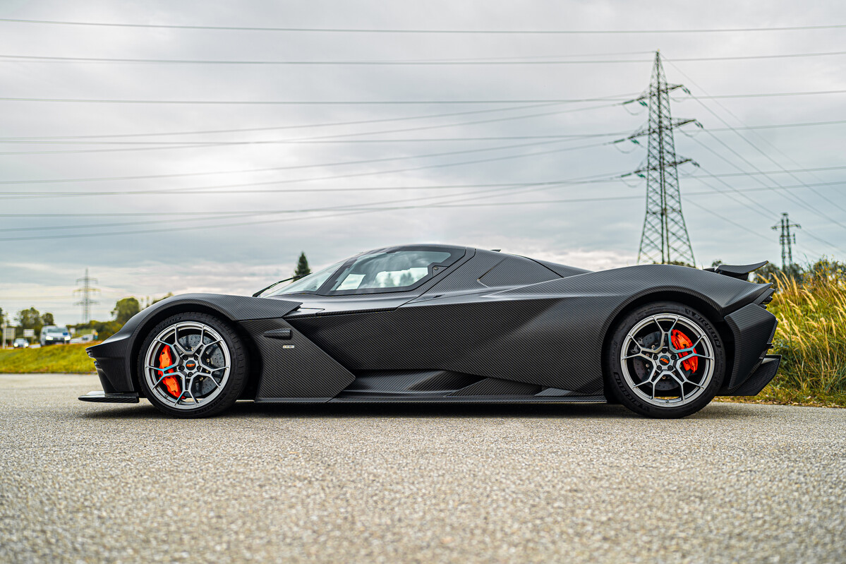 582353_ktm-x-bow-gt-xr_marcel-taylor_gt-xr-model-picture-selection.jpg