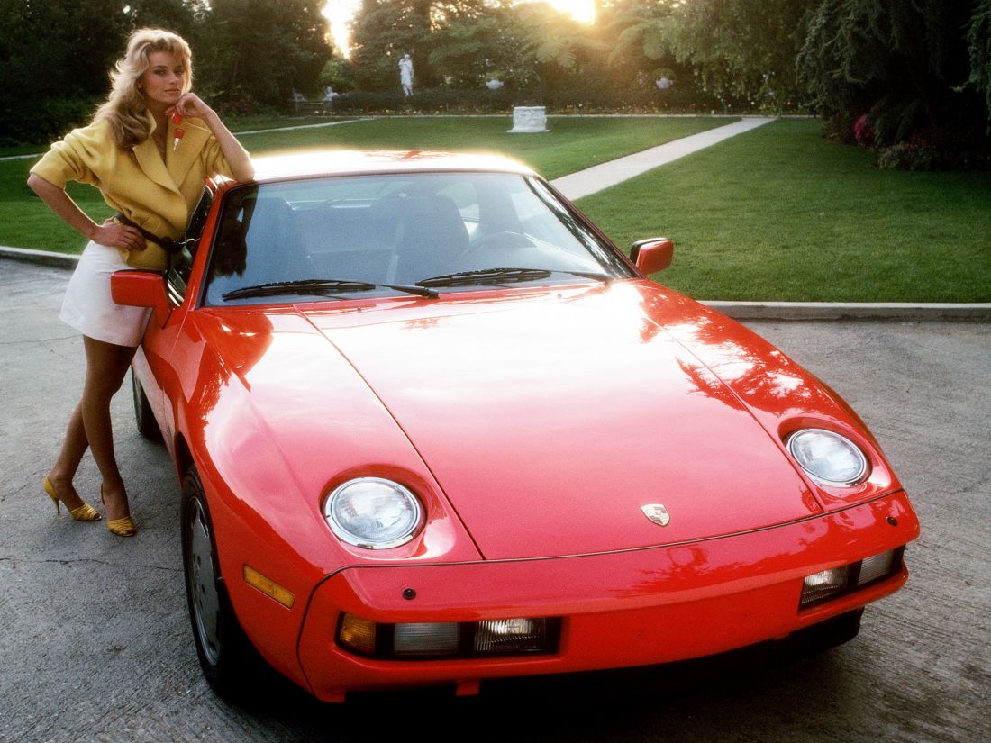 porsche_928_s_marianne_gravatte.jpg