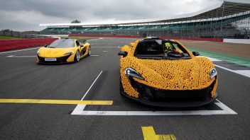 original-16714-lando-norris-takes-on-silverstone-circuit-in-a-life-size-lego-technic-mclaren-p1-3-352x198.jpg