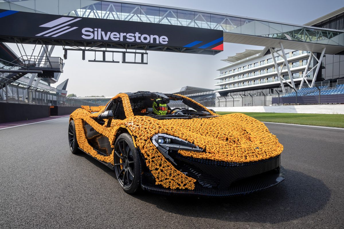 original-16715-lando-norris-takes-on-silverstone-circuit-in-a-life-size-lego-technic-mclaren-p1-2-1200x1200.jpg